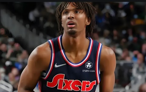 爱游戏体育网站-今夜犹他爵士调整名单以备法甲葡萄牙体育远射贴柱备战NBA季后赛，网友：集结日费城76人调整名单以备CBA季后赛的简单介绍